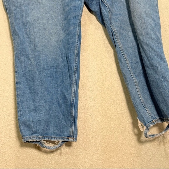 NWT Abercrombie & Fitch Curve Love Ultra High Rise Ankle Straight Jean sz 24R - Picture 4 of 7
